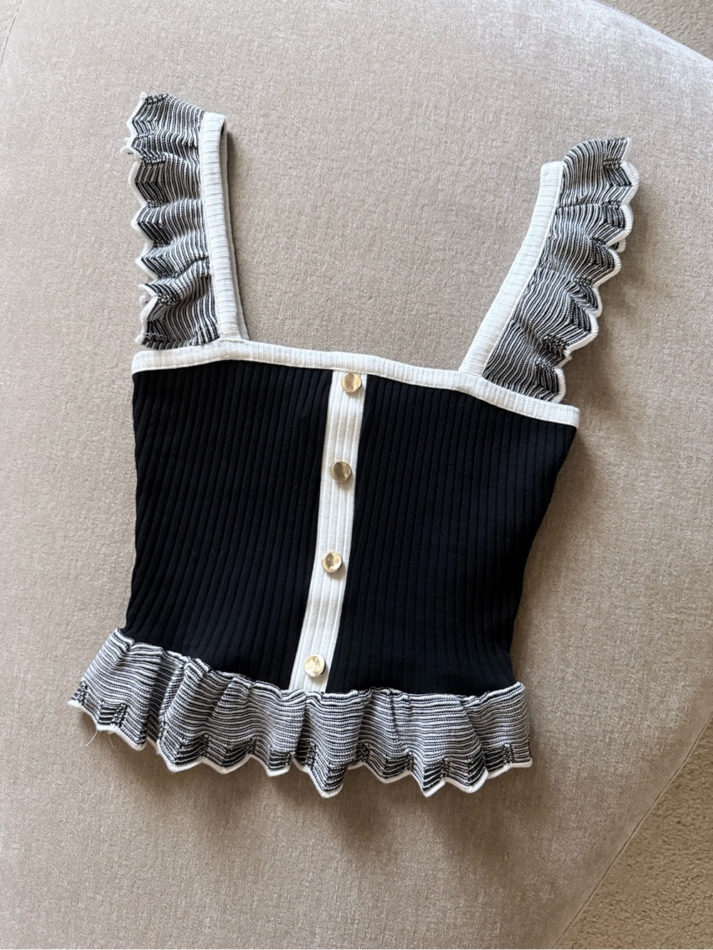 Zara Ruffle Top - New - Picture 9 of 9